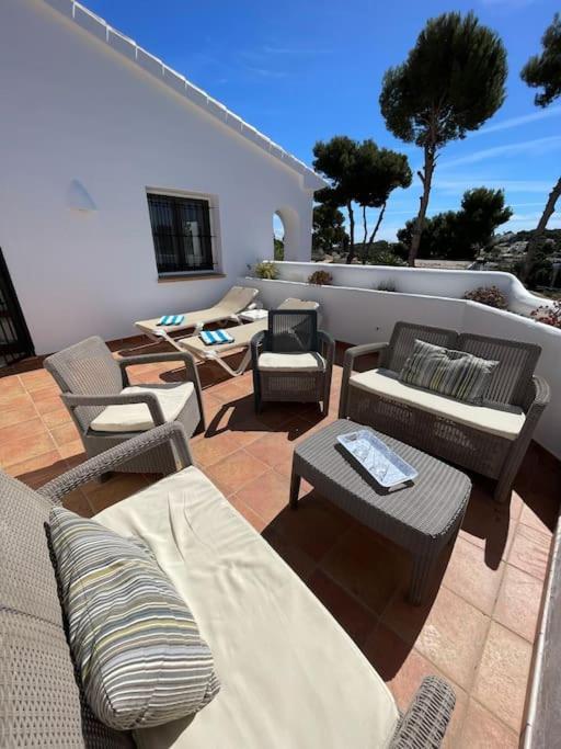 Villa In Moraira - El Faro Экстерьер фото